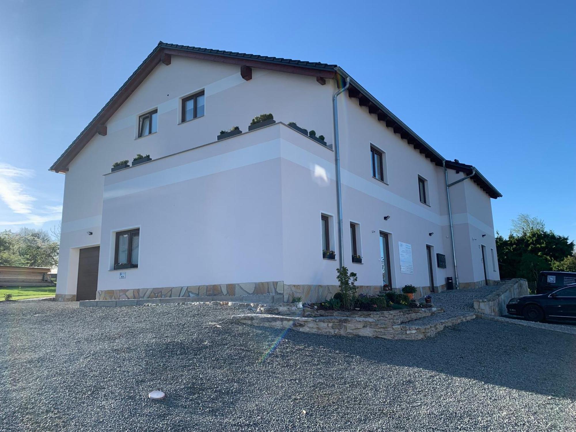 Gemuetliche Ferienwohnung In Idyllischer Lage-Auf Dem Land Dittersdorf Екстериор снимка